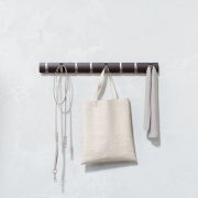 UMBRA Flip 8 Стенна закачалка, кафяв