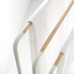 YAMAZAKI Plain Bath Towel Hanger WH